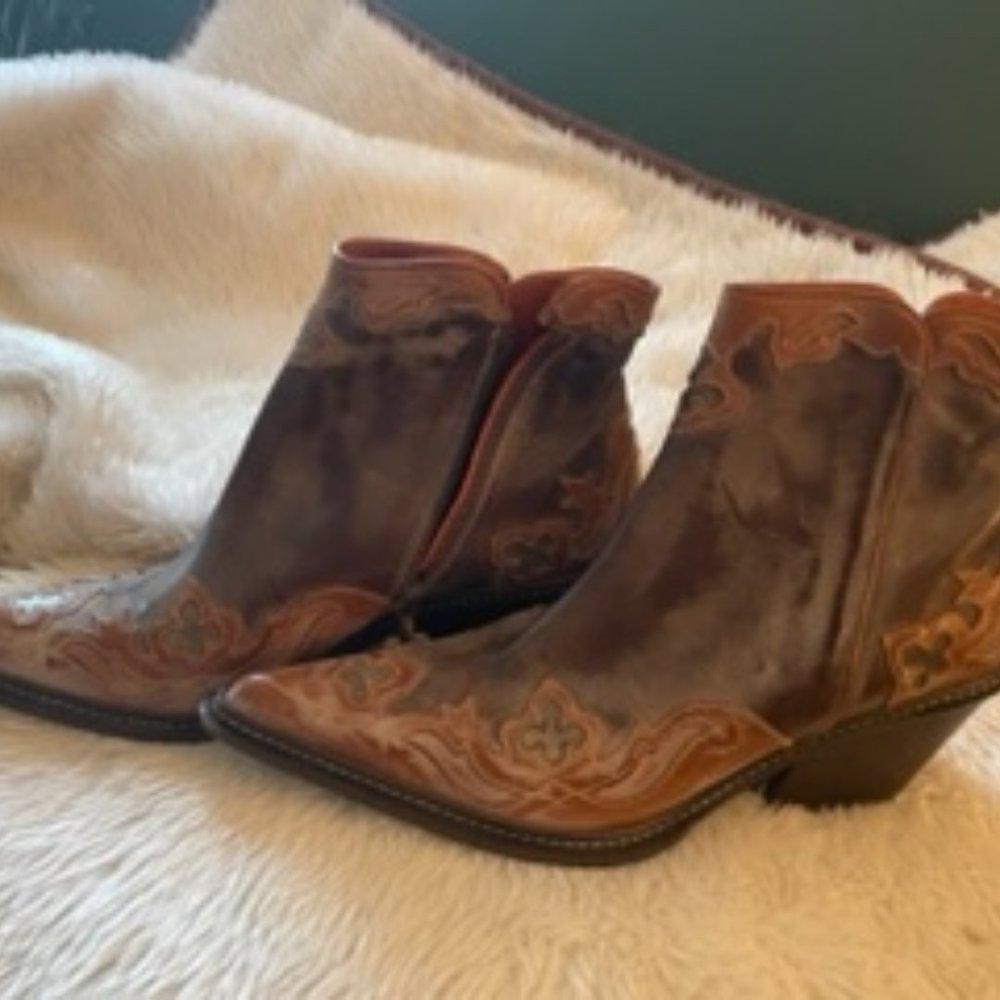 Western Couture Collection Boots